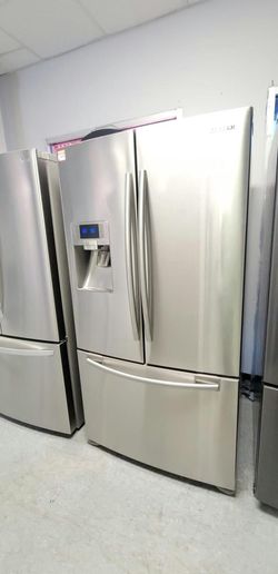 Samsung French Door Fridge – Stainless, Ice & Water Dispenser