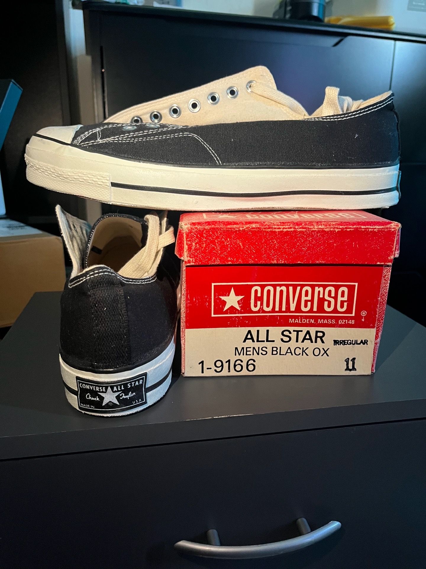 Black converse ox