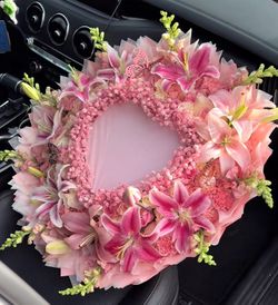 Lilly mix bouquet with burn message / Mother’s Day