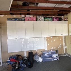 Free Cabinets
