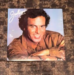 Julio Iglesias Vinyl Album