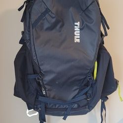 Thule Upslope 35L