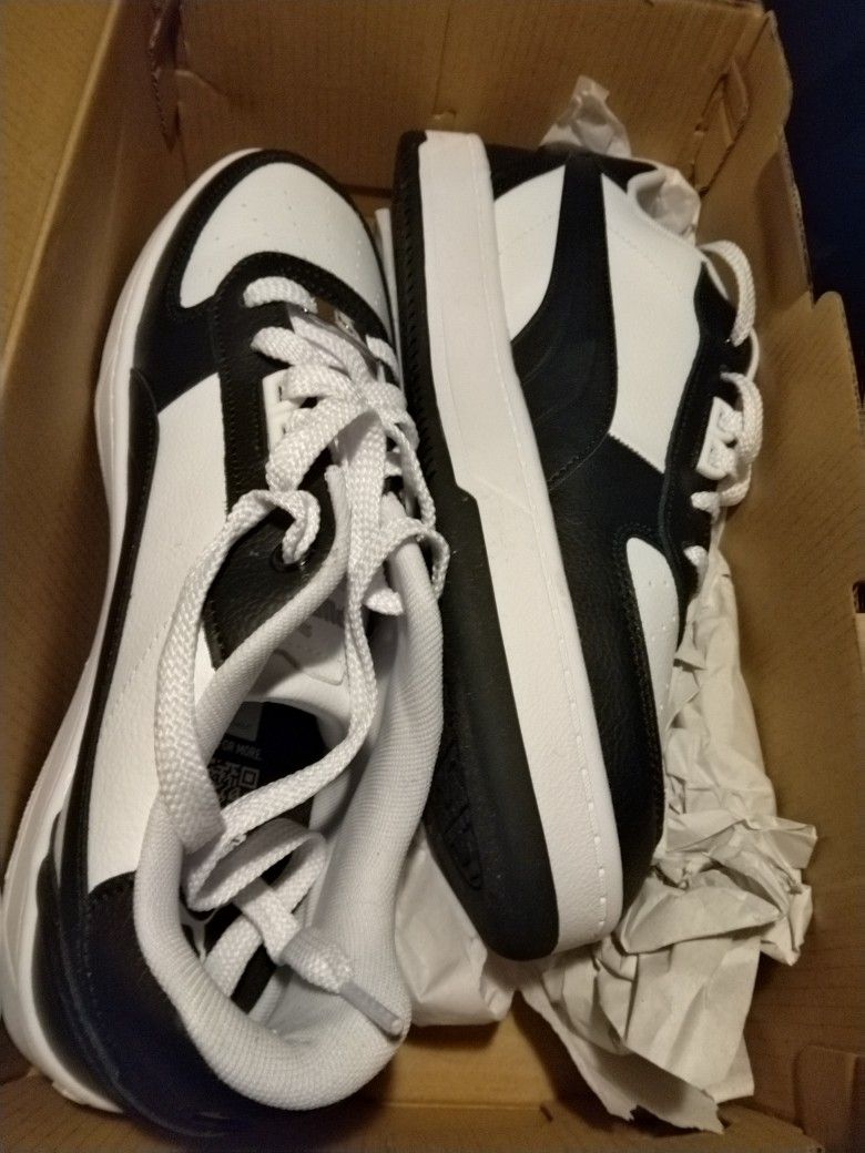 PUMA Caven 2.0 Lux Sneakers 10.5