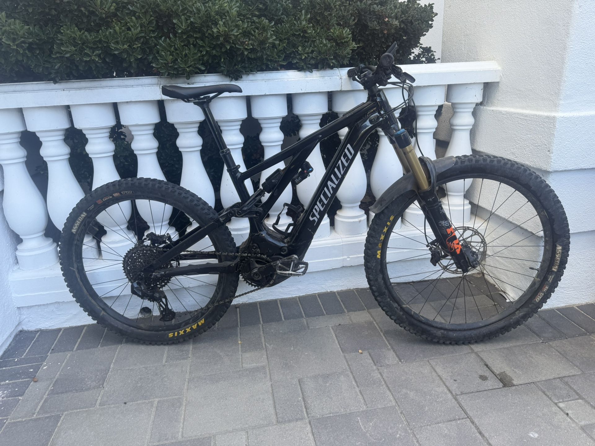 Modded S3 Specialized Levo 2023