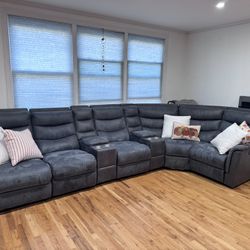BOBS Reclining Sectional