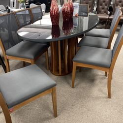 9 Pc Dining Table Set