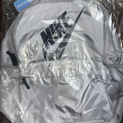 grey nike backpack 