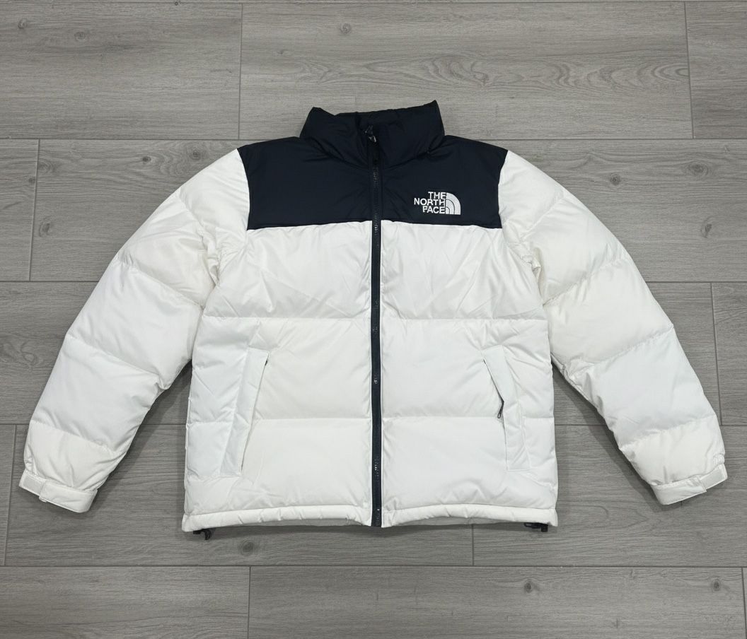 The North Face 700 White & Black Puffer Jacket