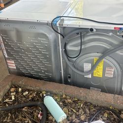 Frigidaire Washer and Dryer Set Electric