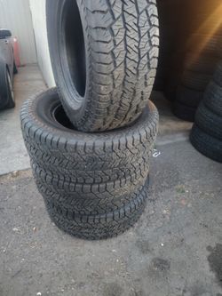 Set Llantas LT305/65/R18