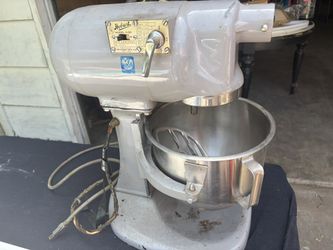 Hobart - Stand Mixer - $150obo / Model N 50 - Commercial 