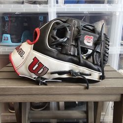 Wilson Pro-Stock A2000 RHT 11.75" Baseball Glove 