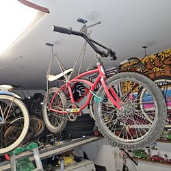 Vintage Schwinn stingray BMX