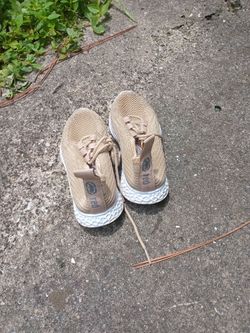 Sneakers for baby girl