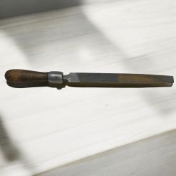 Vintage Nicholson Black Diamond Metal File with Wood Handle USA