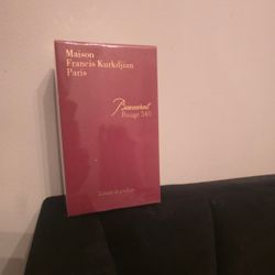 Baccarat Rouge 540 Extrait – Luxury Niche Perfume (Brand New, Sealed)