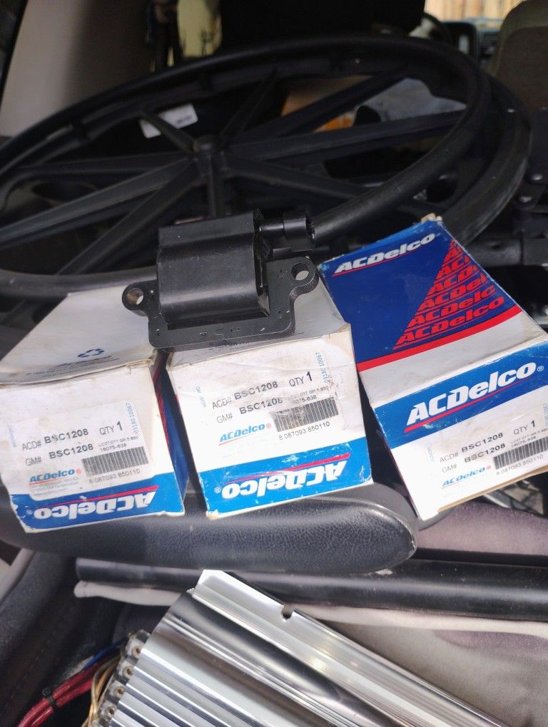 4 Chevy Silverado Coil Packs