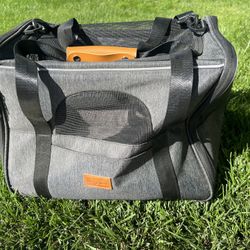Small Soft Travel Crate For Dog Or Cat (Airline Approved!)