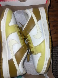 Nike dunk low retro size 9