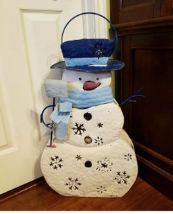 Where are 10 snowman for yard 28 inches tall and put lights inside
