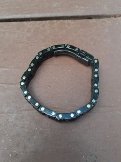 METAL BRACELET