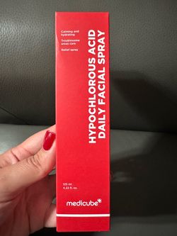 Medicube Hypochlorous Acid Daily Facial Spray