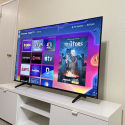 Like New Hisense Roku Smart Tv 4k UHD 60"