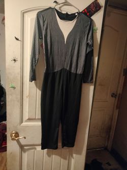 Not sure costume