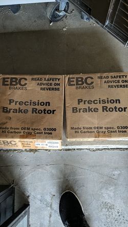 Bmi 135i rear left and right break rotor EBC breaks drilled and slotted