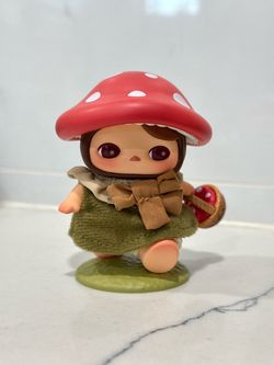Popmart pucky fairies market - mushroom farmer