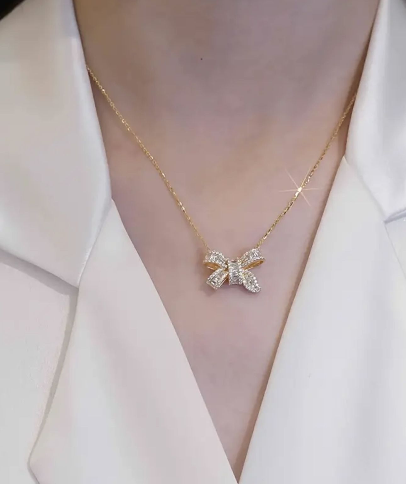 Bow Necklace 