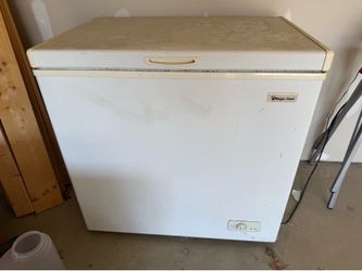 Deep freezer