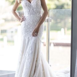 Beautiful MERMAID  Wedding  Dress Size S