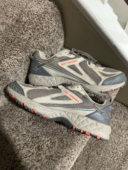 Size 10 woman’s shoes