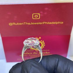 10kt White Gold Ring- Clear Stone 