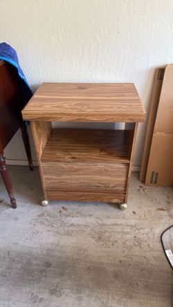 Bar cart