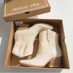 Dolce vita 6.5 Lacie western boots worn once