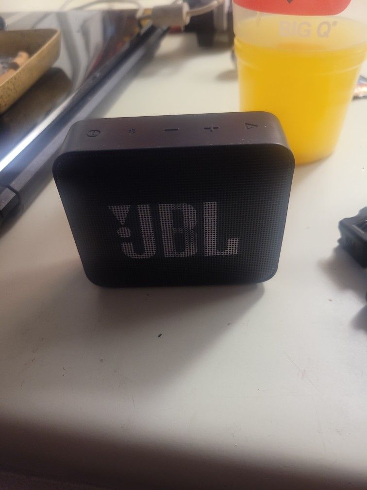 Jbl Go2 Bluetooth Speaker