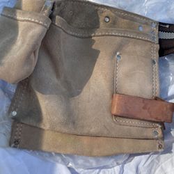 Leather tool belt, unused.