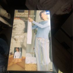 Lounge Set  10-12