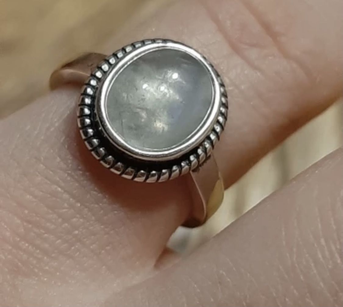 925 Silver Natural moonstone RING 6