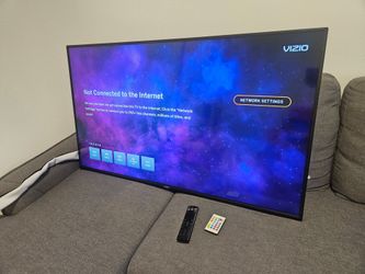 Vizio TV with TV Mount