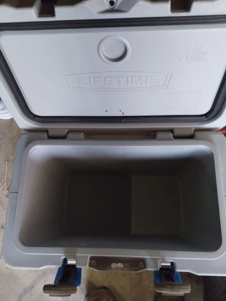 Cooler