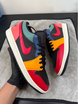 Jordan 1 Low SE “Black Multi Color” Used Size 9.5W/8M