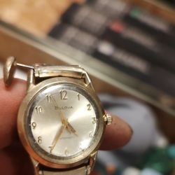 Vintage 10kt Bulova Watch 