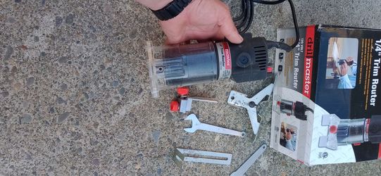 Drill master 1/4 trim router