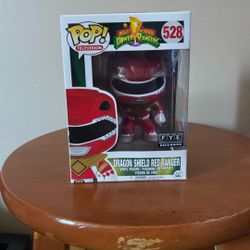 Funko Pop Power Rangers Dragon Shield Red Ranger #528 FYE Exc Figure
