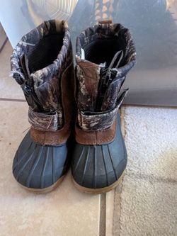 Ozark Trail kids boots