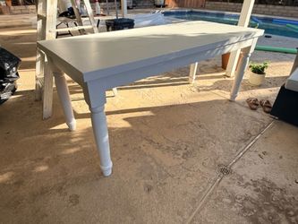Dinning table