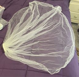 Wedding veil. Mooresville 28117